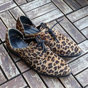 Freda Salvador Wit D’Orsay Oxford Flats,  Leopard Print Calf Hair, Size 7.5